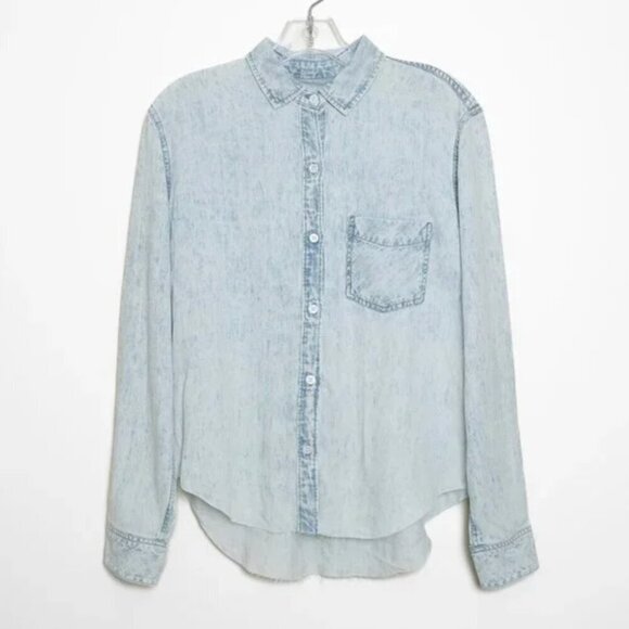 ✨ Rails Ingrid Raw Hem Shirt Button Down Lyocell Linen Blue Light Acid Wash - Picture 4 of 11